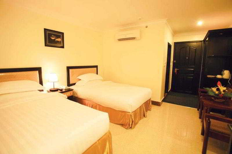 Cardamom Hotel&apartamento Phnom Penh Exterior foto