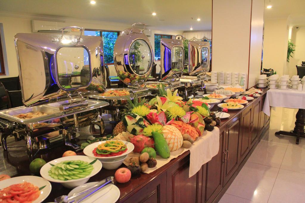 Cardamom Hotel&apartamento Phnom Penh Exterior foto