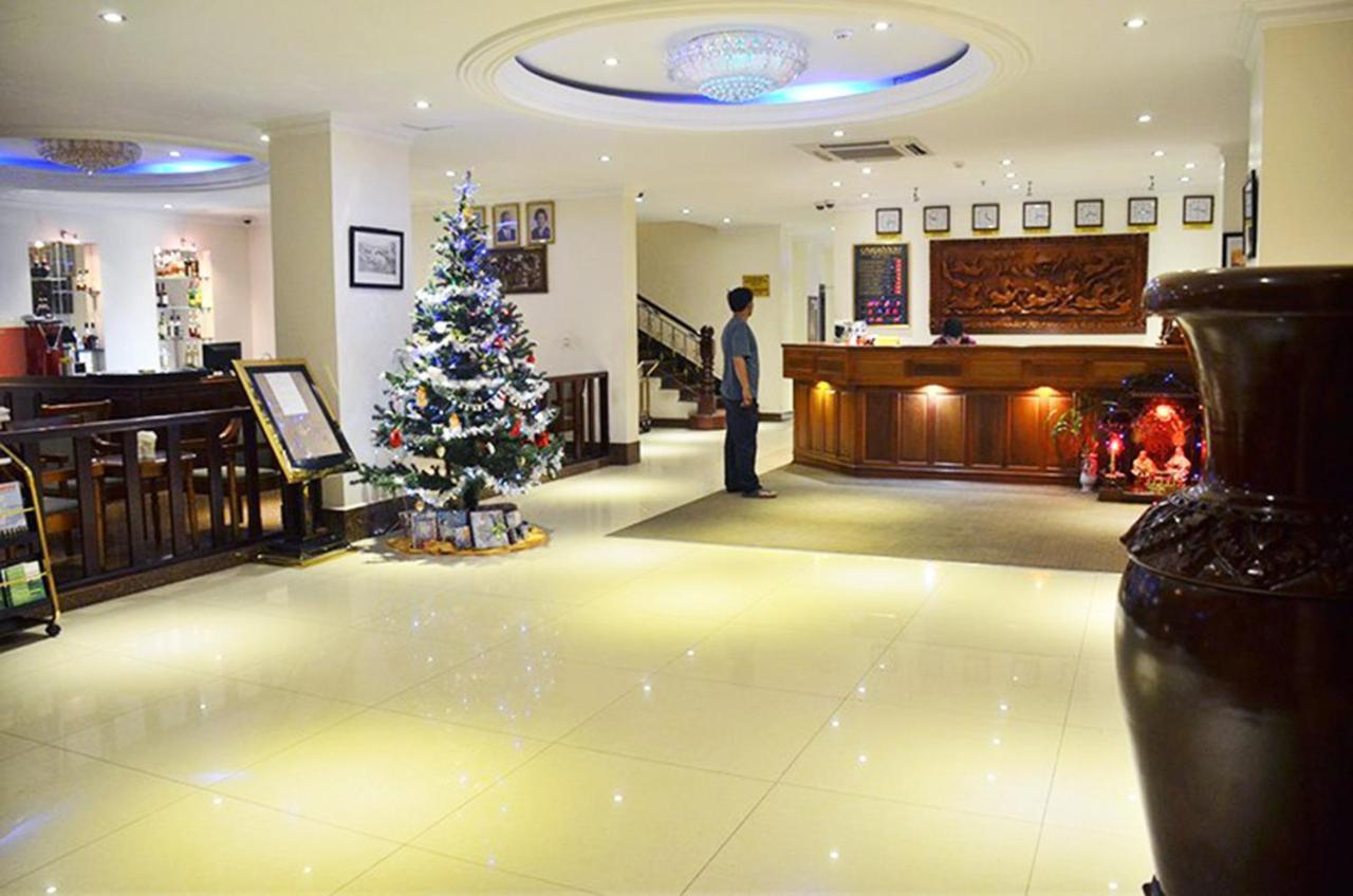 Cardamom Hotel&apartamento Phnom Penh Exterior foto
