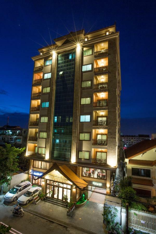 Cardamom Hotel&apartamento Phnom Penh Exterior foto